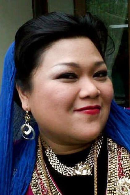 Emmie Lemu - Actor Profile Photo