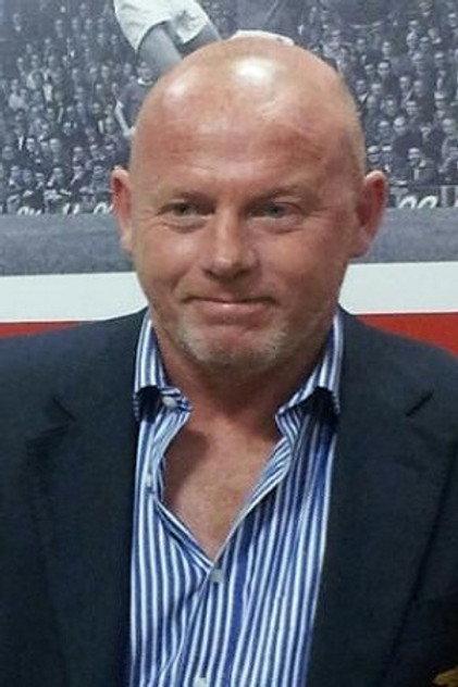 Perry Groves - Actor Profile Photo