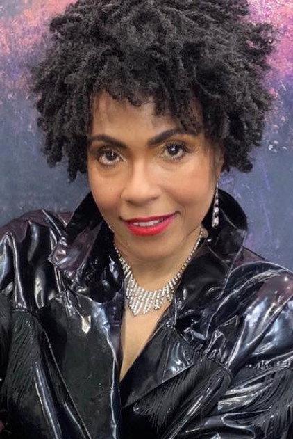 Ednah Holt - Actor Profile Photo