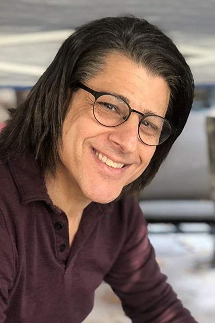 Bruce Lanoil - Actor Profile Photo