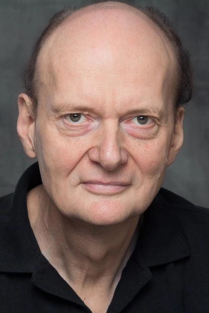 Nick Ewans - Actor Profile Photo