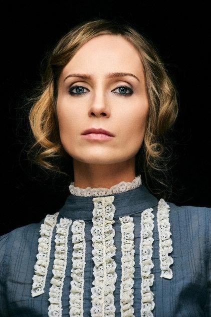 Ewelina Dubczyk - Actor Profile Photo