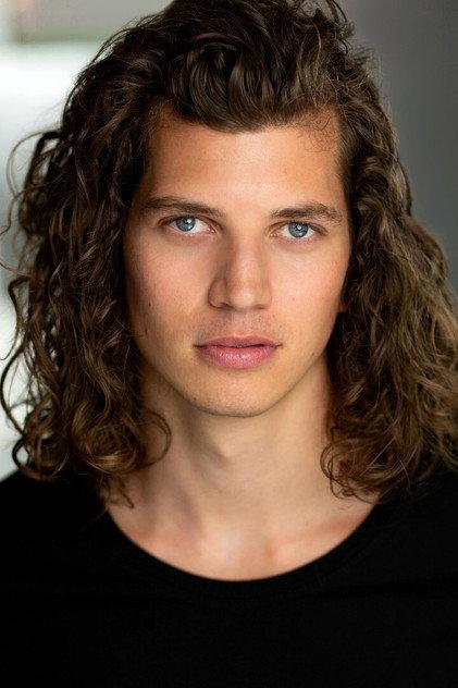 Julian Nelson - Actor Profile Photo