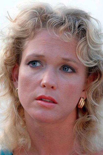 Carolyn Beauchamp - Actor Profile Photo