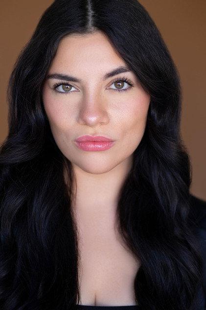 Victoria Ulmos - Actor Profile Photo