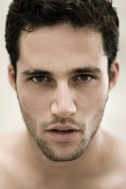 Yoav Reuveni - Actor Profile Photo