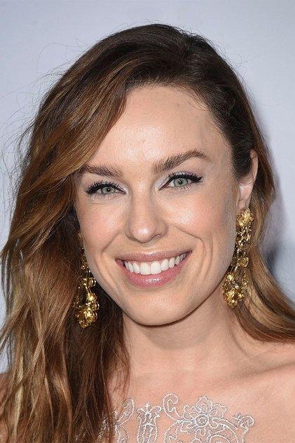 Jessica McNamee - Actor Profile Photo