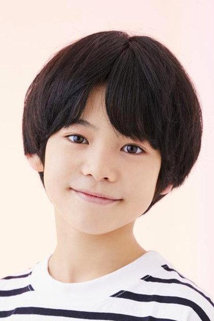 Hinata Hiiragi - Actor Profile Photo