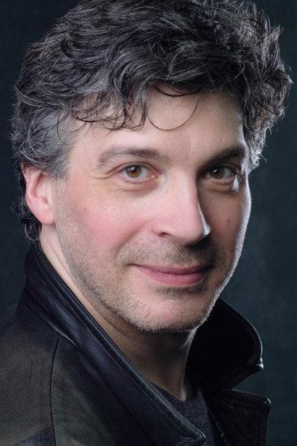 Joshua Bloom - Actor Profile Photo