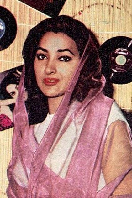 Vida Ghahremani - Actor Profile Photo