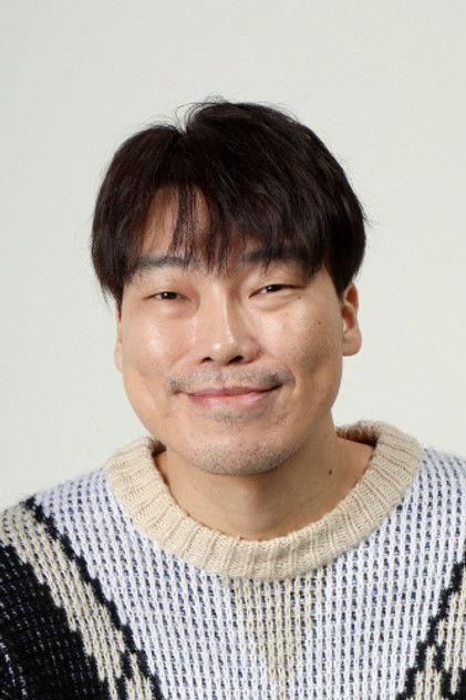 Bae Jin-woong - Actor Profile Photo