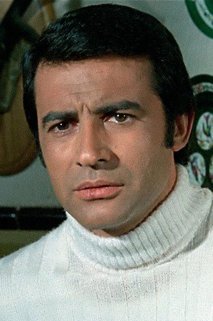 Víctor Barrera - Actor Profile Photo