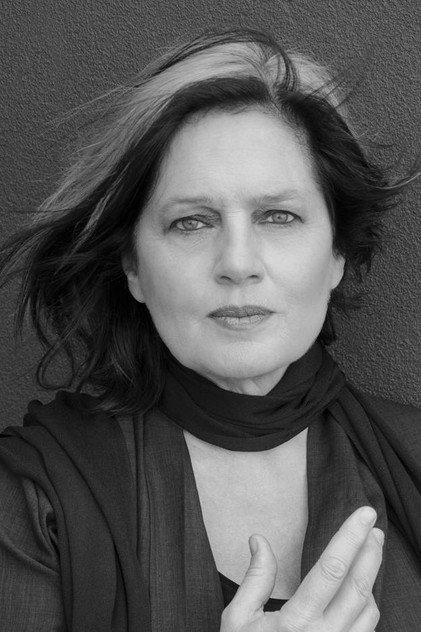Julie McInnes - Actor Profile Photo