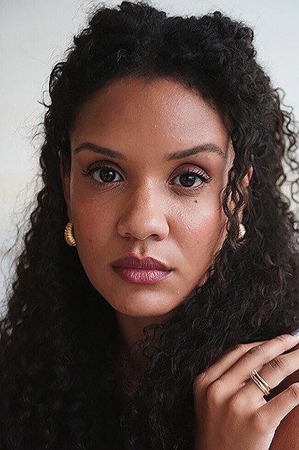 Heslaine Vieira - Actor Profile Photo