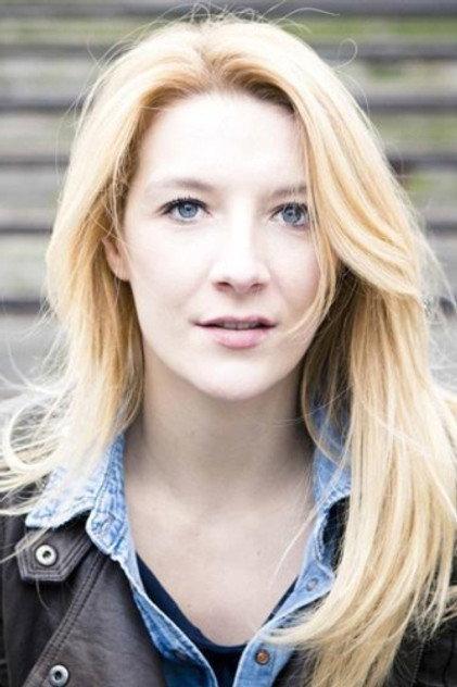 Laure Hennequart - Actor Profile Photo