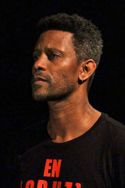 Leno Sacramento - Actor Profile Photo