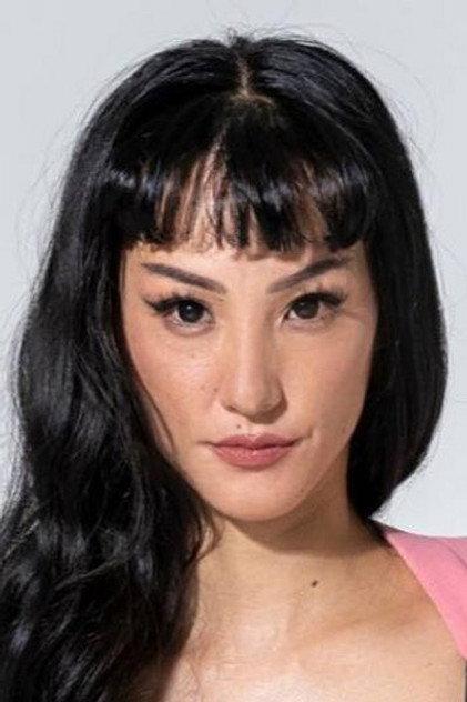 Louise Cho - Actor Profile Photo