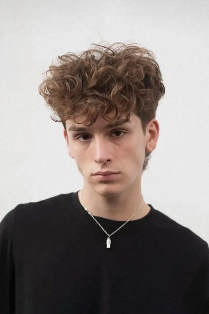 Leòn Muraca - Actor Profile Photo