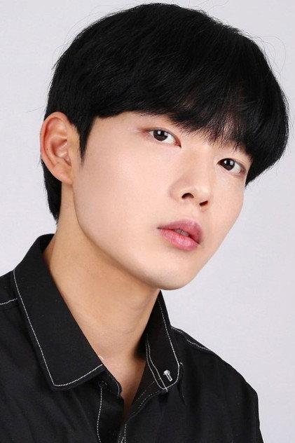 Ju Hyeon - Actor Profile Photo