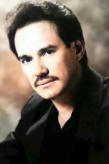 Ruel Vernal - Actor Profile Photo