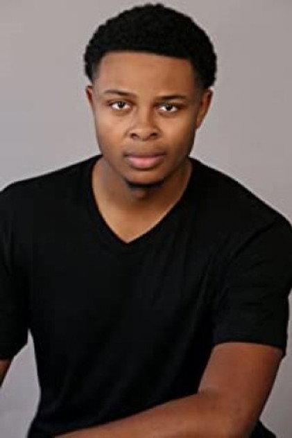 Noah Diggs - Actor Profile Photo