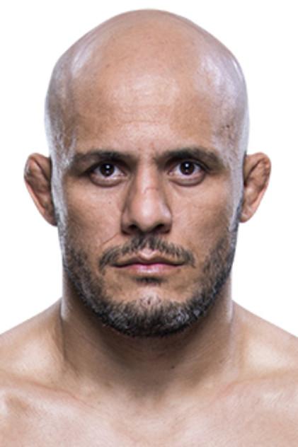 Siyar Bahadurzada - Actor Profile Photo