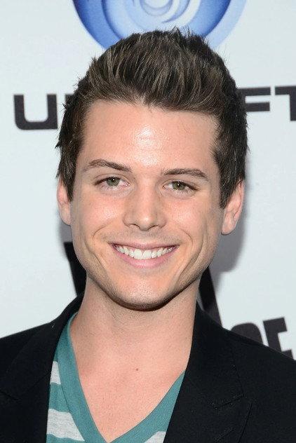 Drew Osborne - Actor Profile Photo
