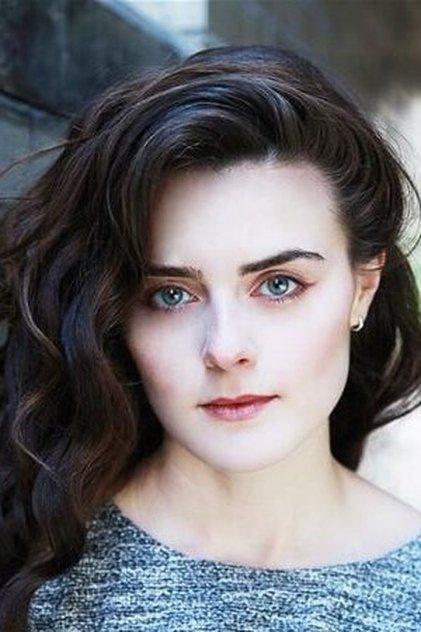 Sophie Reid - Actor Profile Photo
