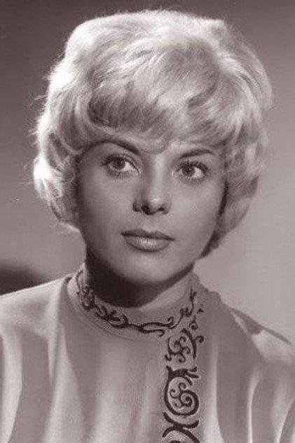 Clara D'Ovar - Actor Profile Photo