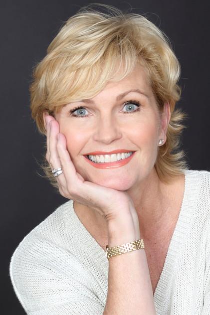 Fiona Fullerton - Actor Profile Photo