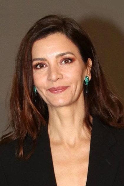 Katerina Lehou - Actor Profile Photo