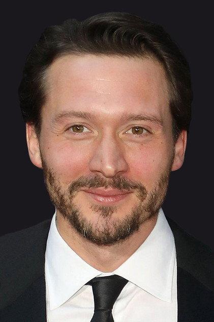David Oakes - Actor Profile Photo