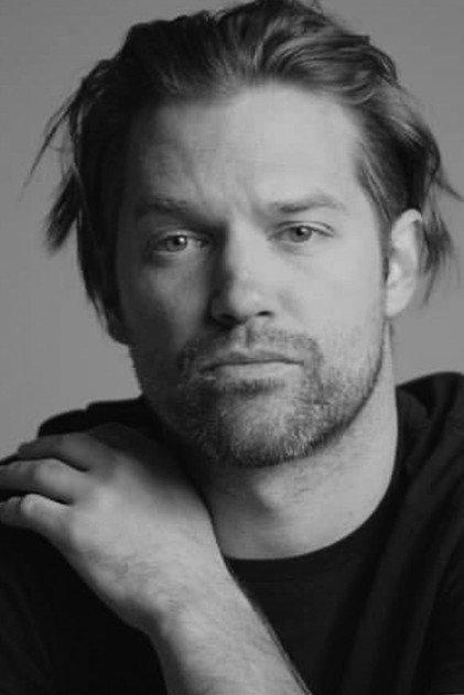 Josh Reynolds - Actor Profile Photo