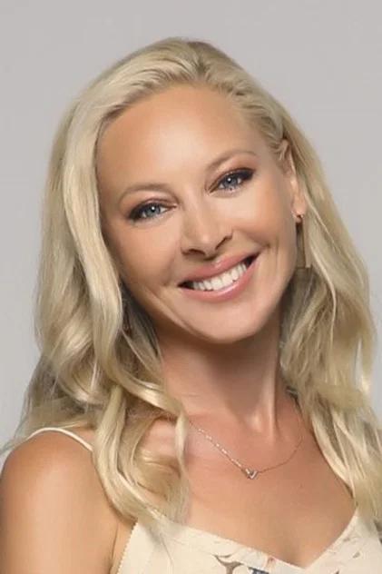 Fay Ksila - Actor Profile Photo