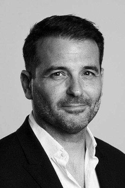 Raphael Honigstein - Actor Profile Photo