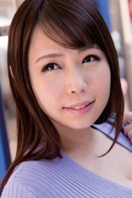 Momo Momomiya - Actor Profile Photo