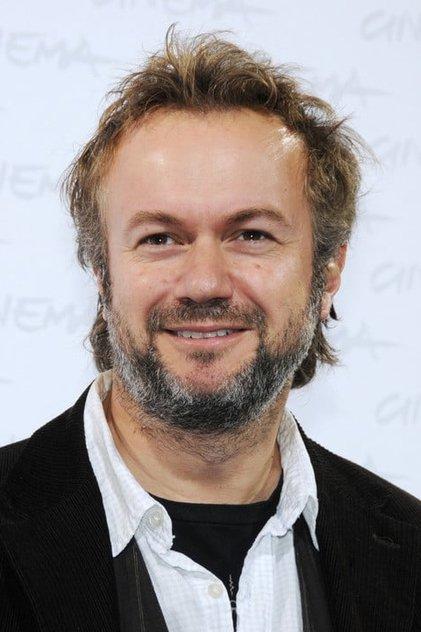 Tristán Ulloa - Actor Profile Photo