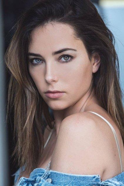Mariel Molino - Actor Profile Photo