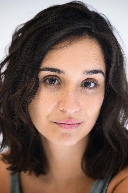 Sara Sanz - Actor Profile Photo