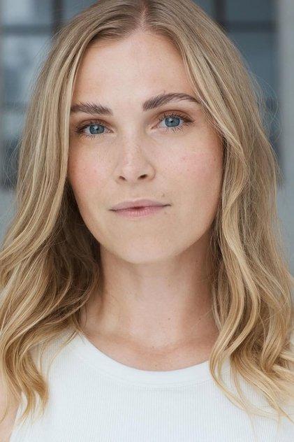 Eliza Taylor - Actor Profile Photo
