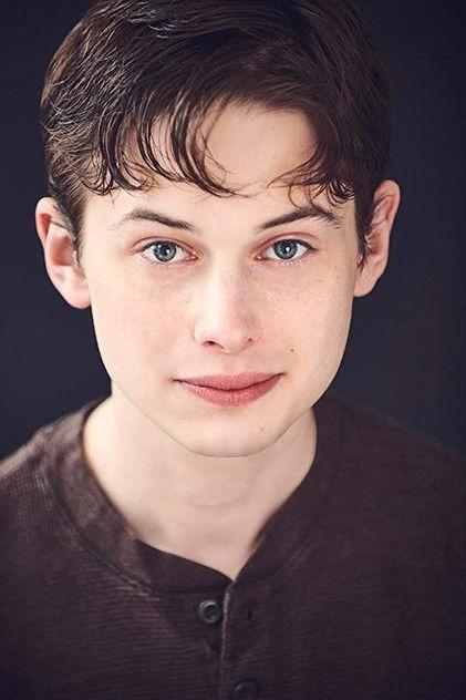 Uly Schlesinger - Actor Profile Photo