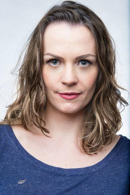 Cecília Hoeltz - Actor Profile Photo
