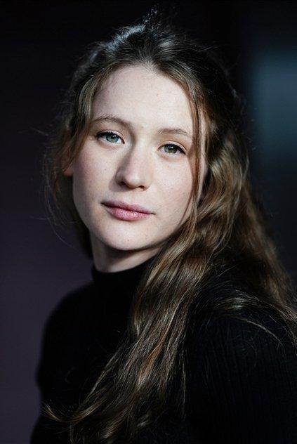 Claire Duburcq - Actor Profile Photo