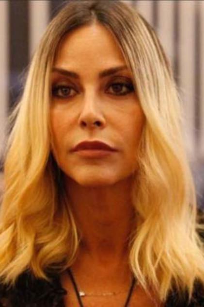 Stefania Orlando - Actor Profile Photo