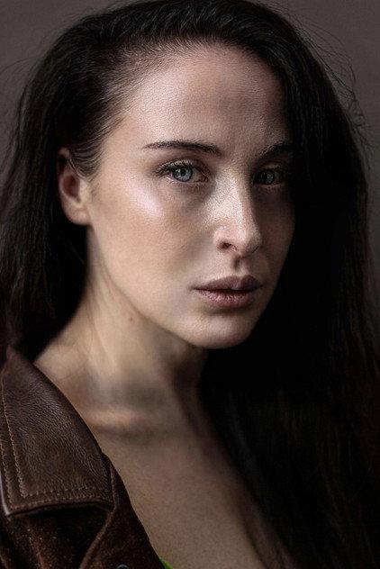 Rebecca Calienda - Actor Profile Photo