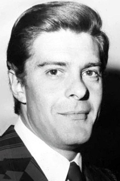 Raúl Aubel - Actor Profile Photo