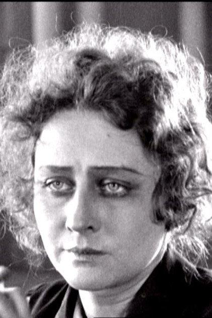 Valentina Kuindzhi - Actor Profile Photo