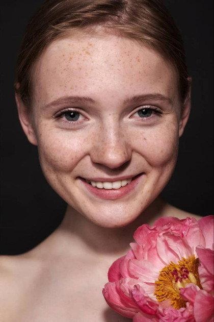 Alina Rachkovskaya - Actor Profile Photo