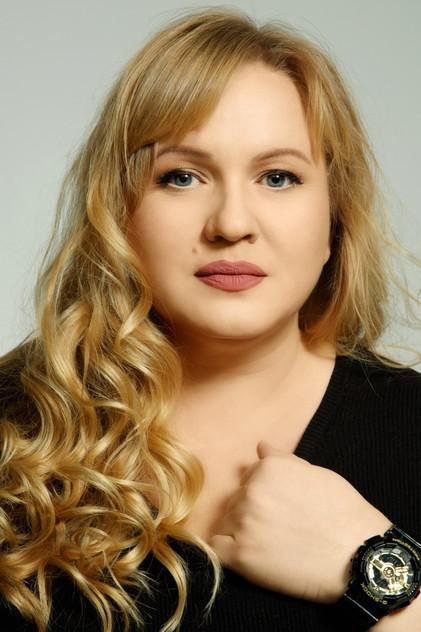 Olesia Zhurakivska - Actor Profile Photo