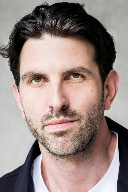 Fabian Stumm - Actor Profile Photo